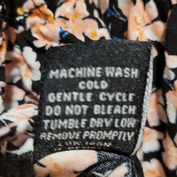 New Look Black, White, and Pink Floral Mini Dress- Size L - Picture 7 of 7